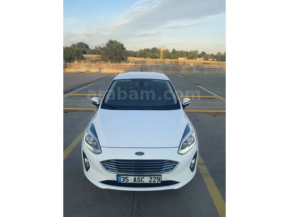 Diş Hekiminden Hatasız Boyasız Ford Fiesta