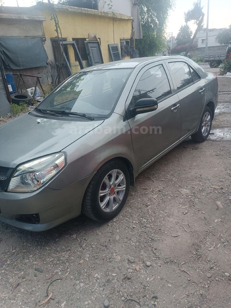 Sahibinden Geely Familia 1.5 Comfort 2009 Model Adana 170.000 km Gri (metalik) 5