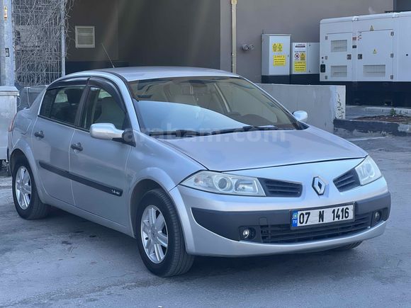 Galeriden Renault Megane 1.4 Authentique 2007 Model Balıkesir