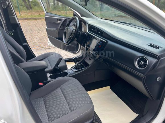 BAYTEMURLAR'DAN 2018 COROLLA 1.4 D-4D TOUCH