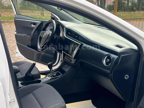 BAYTEMURLAR'DAN 2018 COROLLA 1.4 D-4D TOUCH