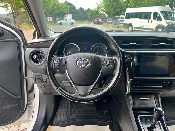 BAYTEMURLAR'DAN 2018 COROLLA 1.4 D-4D TOUCH