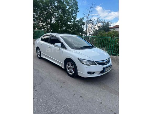 Sahibinden Honda Civic 1.6i VTEC Elegance 2011 Model 