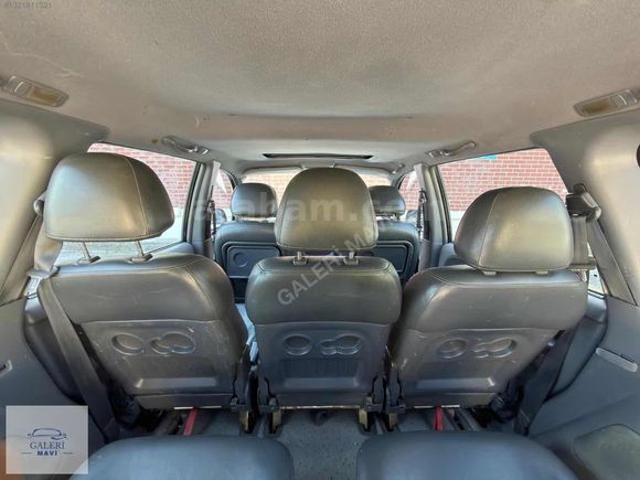GALERİ MAVİ DEN HYUNDAI TRAJET OTM VİTES
