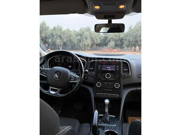 Sahibinden Renault Megane 1.5 Blue DCI Touch 2020 Model 