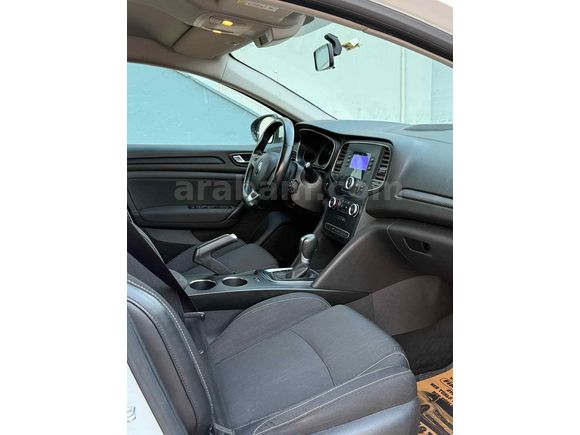 Sahibinden Renault Megane 1.5 Blue DCI Touch 2020 Model 