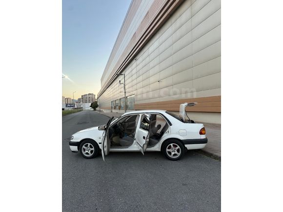 Sahibinden Toyota Corolla 1.4 Terra 2000 Model