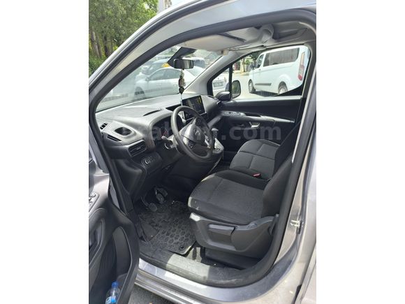 Sahibinden Opel Combo 1.5 CDTI Elegance 2023 Model