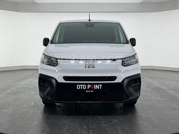 otomobil Fiat Doblo Cargo 1.5 BlueHDİ Maxi