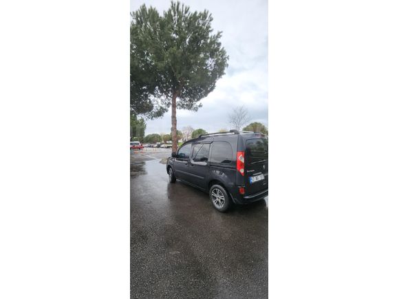 Sahibinden Renault Kangoo Multix 1.5 dCi Authentique 2010 Model