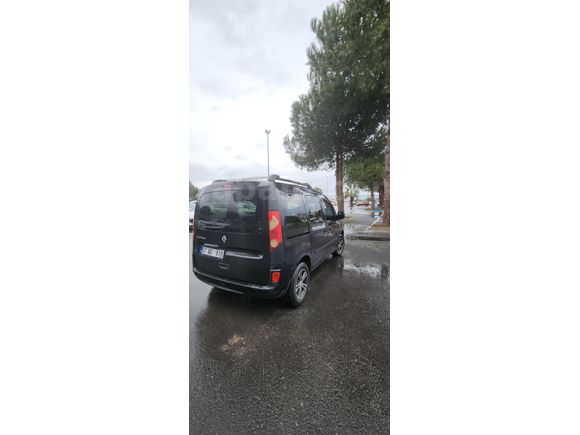 Sahibinden Renault Kangoo Multix 1.5 dCi Authentique 2010 Model