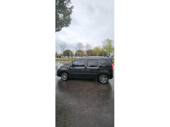 Sahibinden Renault Kangoo Multix 1.5 dCi Authentique 2010 Model