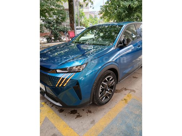 Sahibinden Peugeot 3008 1.2 Hybrid Allure 2024 Model  16400 km Lacivert