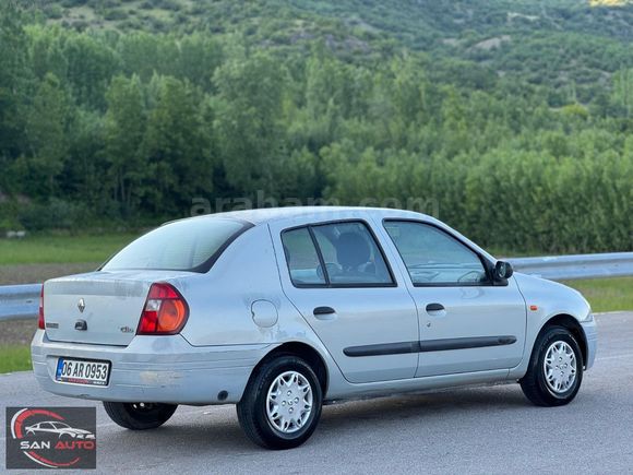 CLİO 2000 MODEL 1.4 RNA HATASIZ BOYASIZ İLK SAHİBİNDEN 198KM