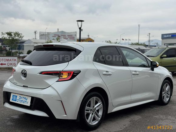 84.000 km'de 2020 model Corolla 1.2 T Multidrive S Flame