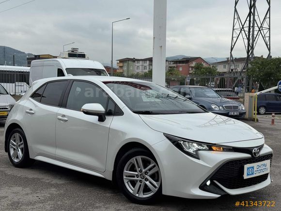 84.000 km'de 2020 model Corolla 1.2 T Multidrive S Flame