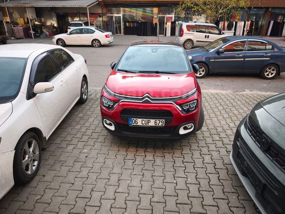 ACİL Sahibinden Citroen C3 1.2 PureTech Feel Bold 2021 Model 