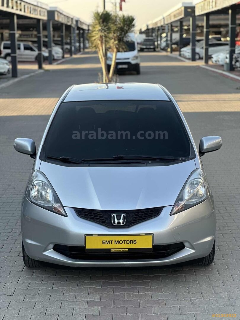 Galeriden Honda Jazz 1.4 Joy 2009 Model Adana 82.000 km Gri 2