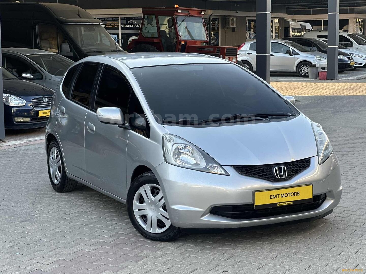 Galeriden Honda Jazz 1.4 Joy 2009 Model Adana 82.000 km Gri 3