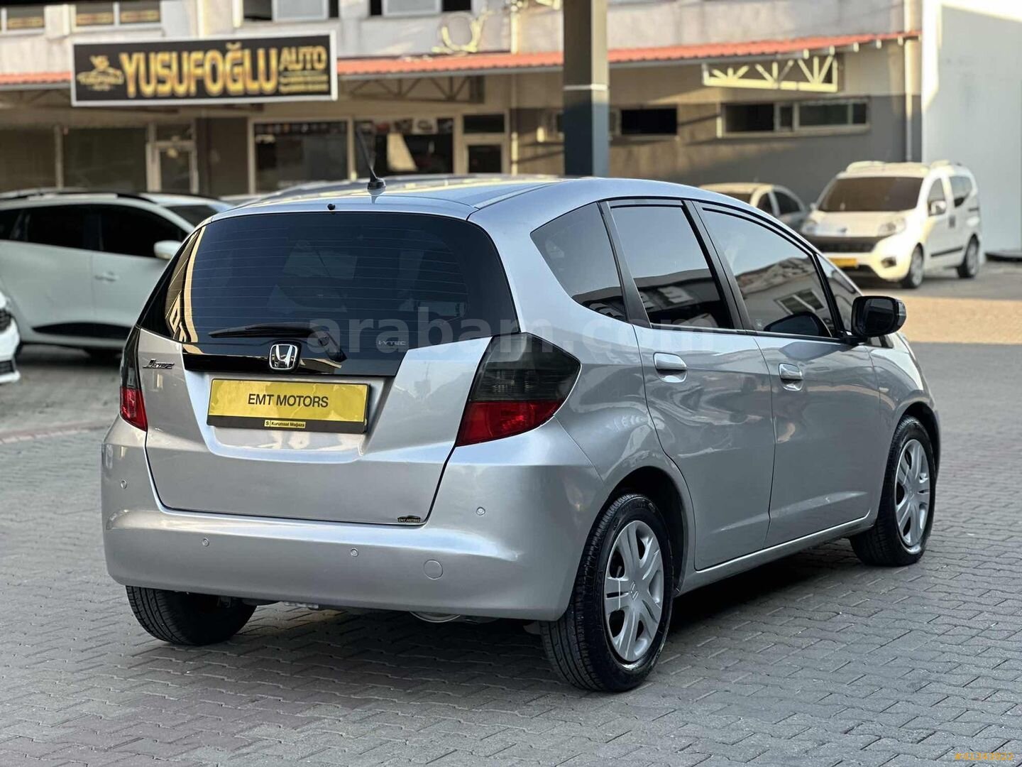 Galeriden Honda Jazz 1.4 Joy 2009 Model Adana 82.000 km Gri 7