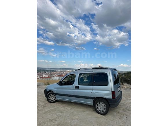 Sahibinden Peugeot Partner 1.9 D 2004 Model