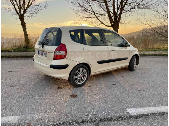 ACİL: Manuel Honda Jazz 1.4 LS 2005 Model 