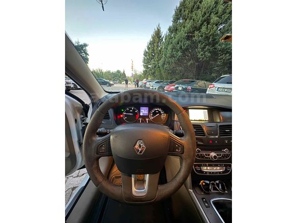 Sahibinden Renault Latitude 1.5 dCi Privilege 2012 Model 