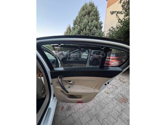 Sahibinden Renault Latitude 1.5 dCi Privilege 2012 Model 