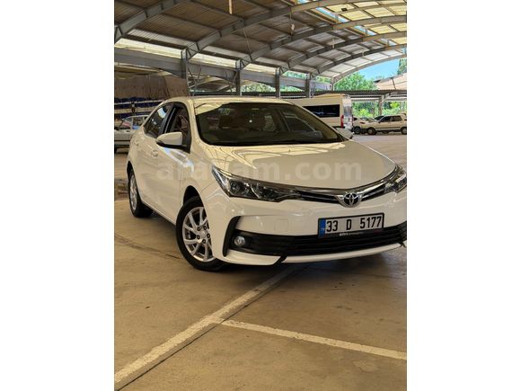 düşük km Sahibinden Toyota Corolla 1.33 Life 2017 Model