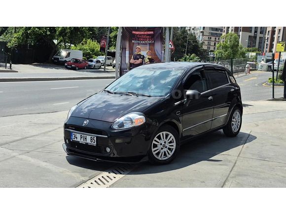 Sahibinden Fiat Punto 1.3 Multijet Easy 2013 Model İstanbul 175.000 km Siyah
