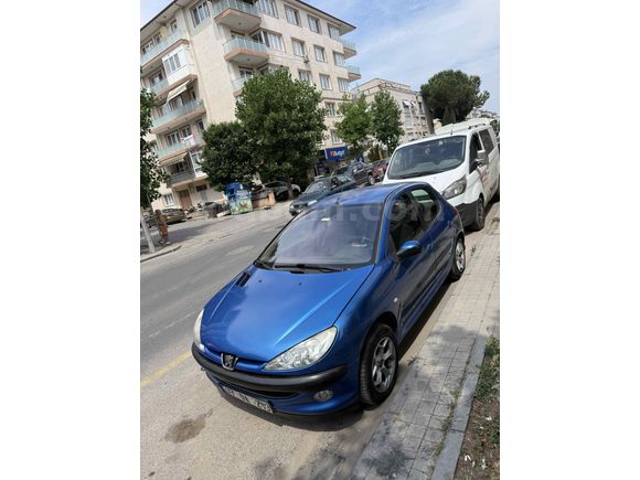 159 BİN KM DE Sahibinden Peugeot 206 1.4 XT 2004 Model 