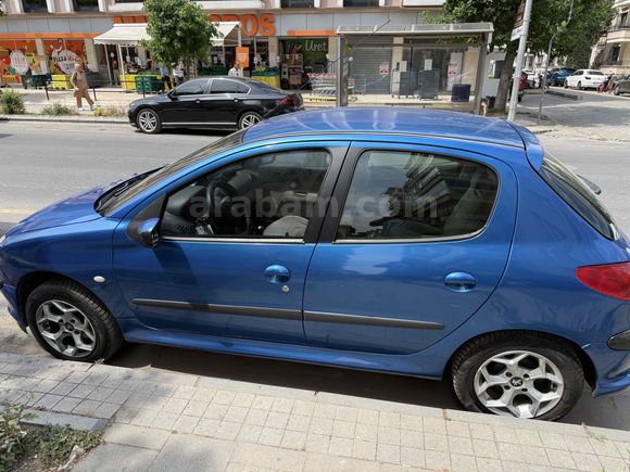 159 BİN KM DE Sahibinden Peugeot 206 1.4 XT 2004 Model 