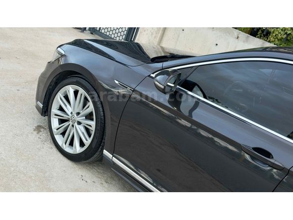 ORJİNAL B8.5 R line passat sw olup türünün son örnegi