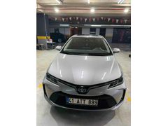 Sahibinden Toyota Corolla 1.8 Hybrid Flame X-Pack 2021 Model 