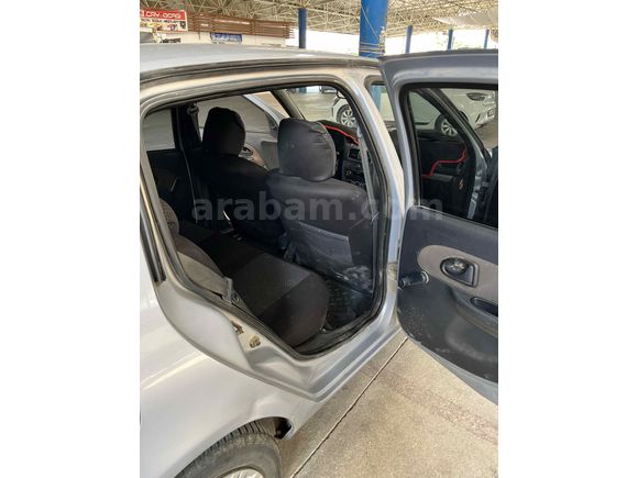 Sahibinden Renault Clio 1.5 dCi Authentique 2005 Model 