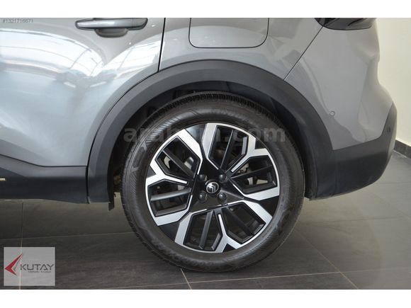 KUTAY FETHİYE'DEN 2025 CİTREÖN e-C4 MAX 156 HP + HAYALET EKRAN
