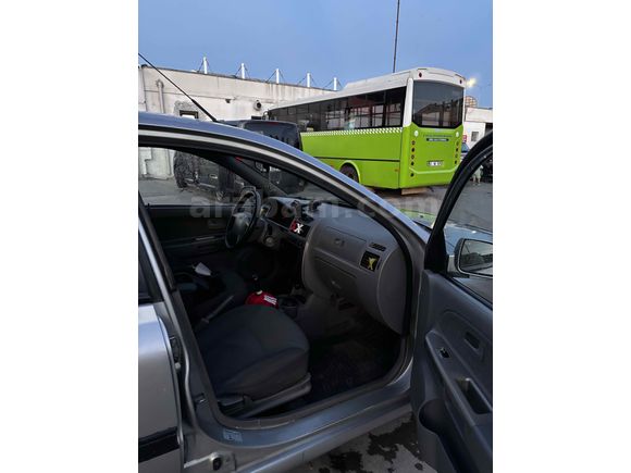 Sahibinden Kia Rio 1.5 Comfort 2004 Model 