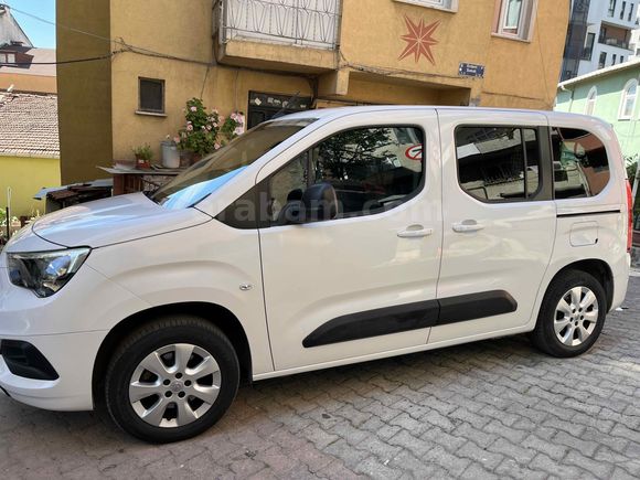Sahibinden Opel Combo 1.5 CDTI Edition 2022 Model İstanbul
