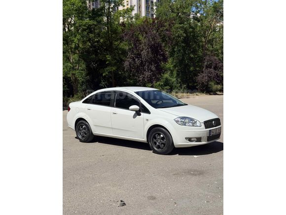 Satılık Fiat Linea 2013
  