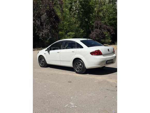 Satılık Fiat Linea 2013
  