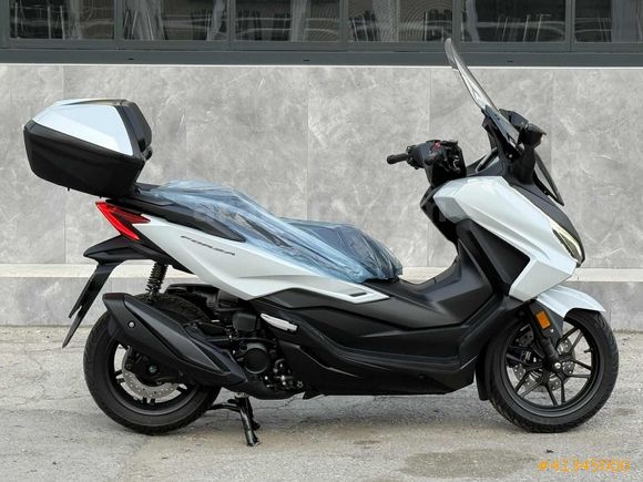 Honda Forza 250 Akıllı Çanta, TFT Ekran