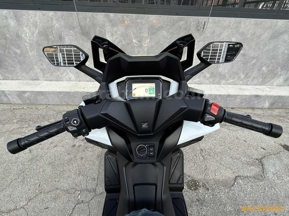 Honda Forza 250 Akıllı Çanta, TFT Ekran