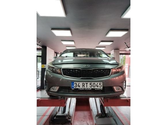 Sahibinden Kia Cerato 1.6 MPI Comfort 2016 Model  52.542 km Gri (Kurşun)