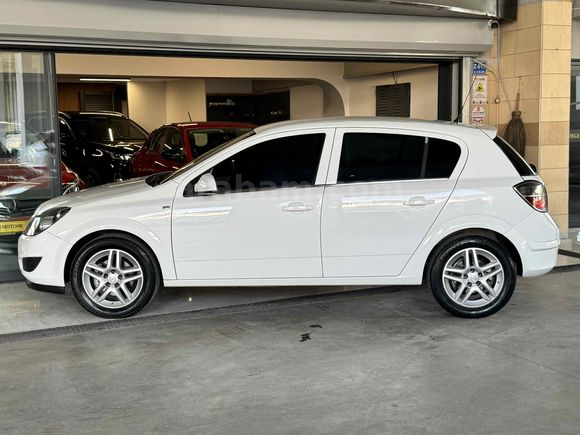 BRN MOTORS'DAN..2012 OPEL ASTRA 1.6 ENJOY 151.000 KM'DE..