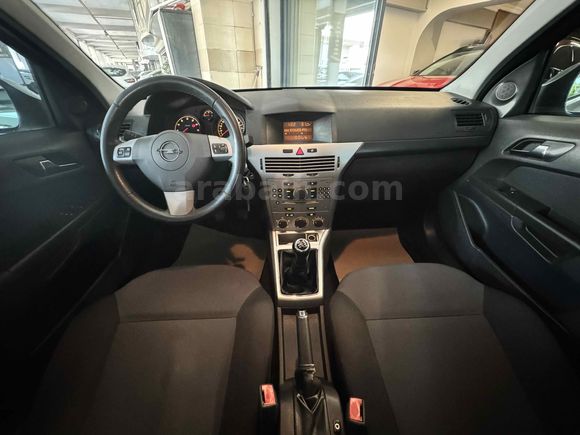 BRN MOTORS'DAN..2012 OPEL ASTRA 1.6 ENJOY 151.000 KM'DE..