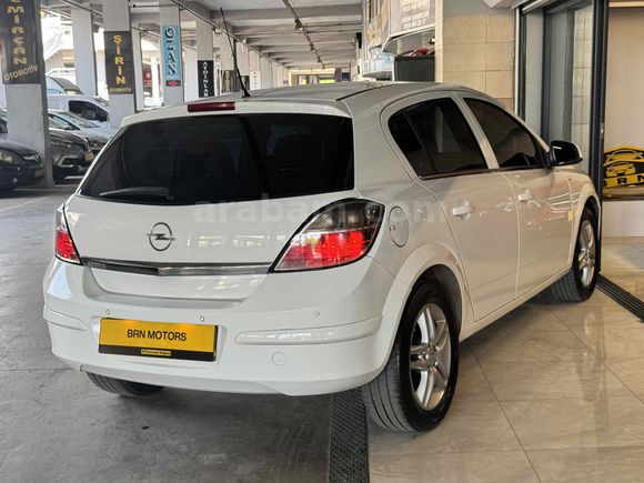 BRN MOTORS'DAN..2012 OPEL ASTRA 1.6 ENJOY 151.000 KM'DE..