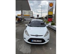 Sahibinden Ford Fiesta 1.4 TDCi Titanium X 2012 Model  160.000 km Beyaz