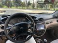 Sahibinden Ford Focus 1.6 Ghia 2001 Model 