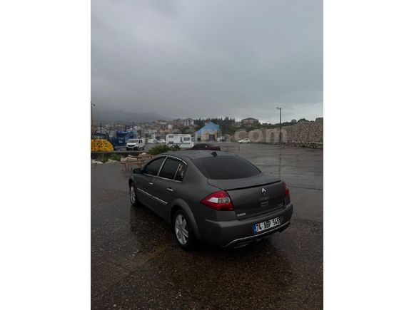 Sahibinden Renault Megane 1.6 Dynamique 2004 Model