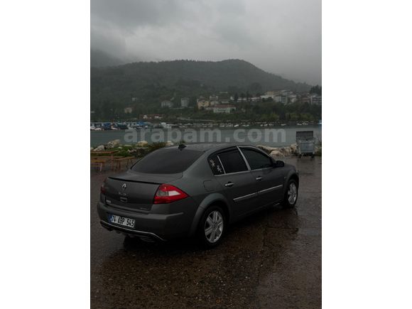 Sahibinden Renault Megane 1.6 Dynamique 2004 Model